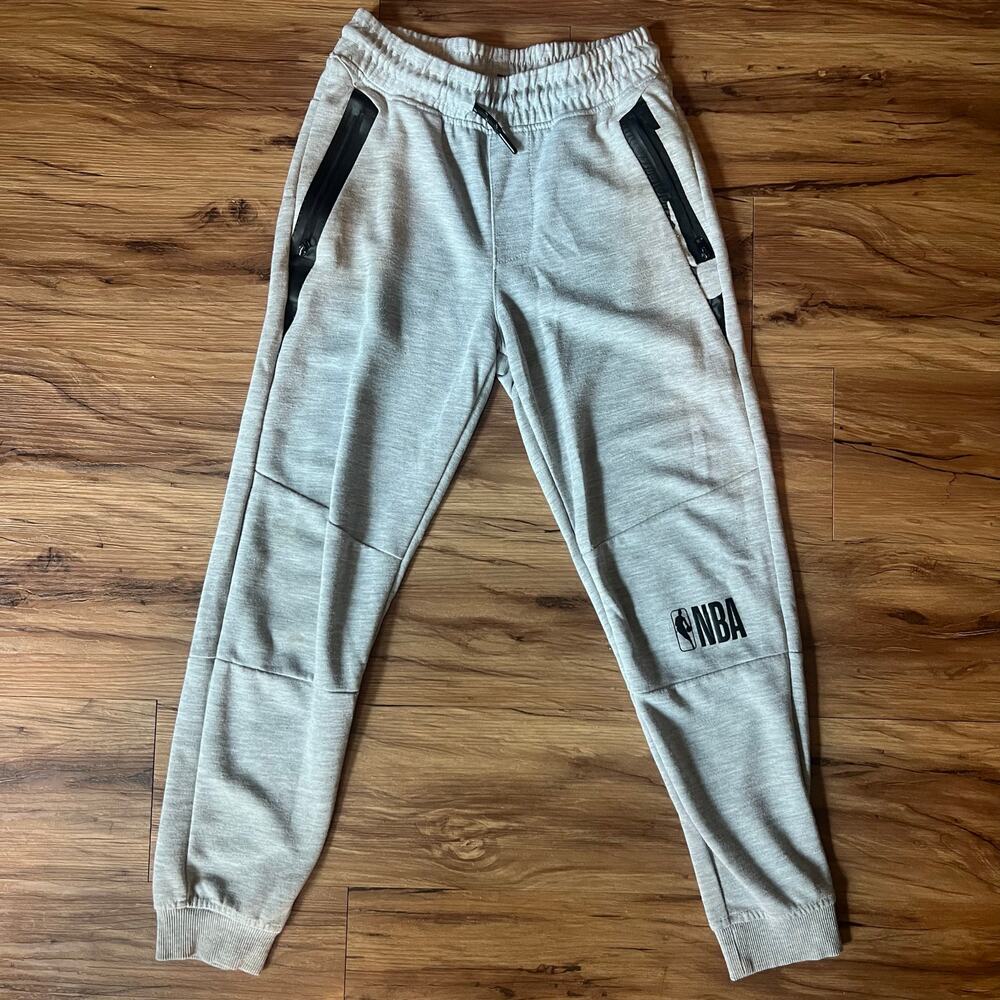 Boys Gray Black NBA Athletic Sweatpants Joggers with Zip Pockets Size M (10-12)